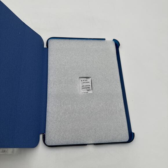 Moko Navy Blue 3ZPC Case For 2022 iPad Tablet Case.Read Description - Picture 4 of 8